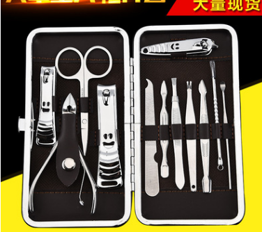 Manicure set - L&M LIFE PRODUCTS