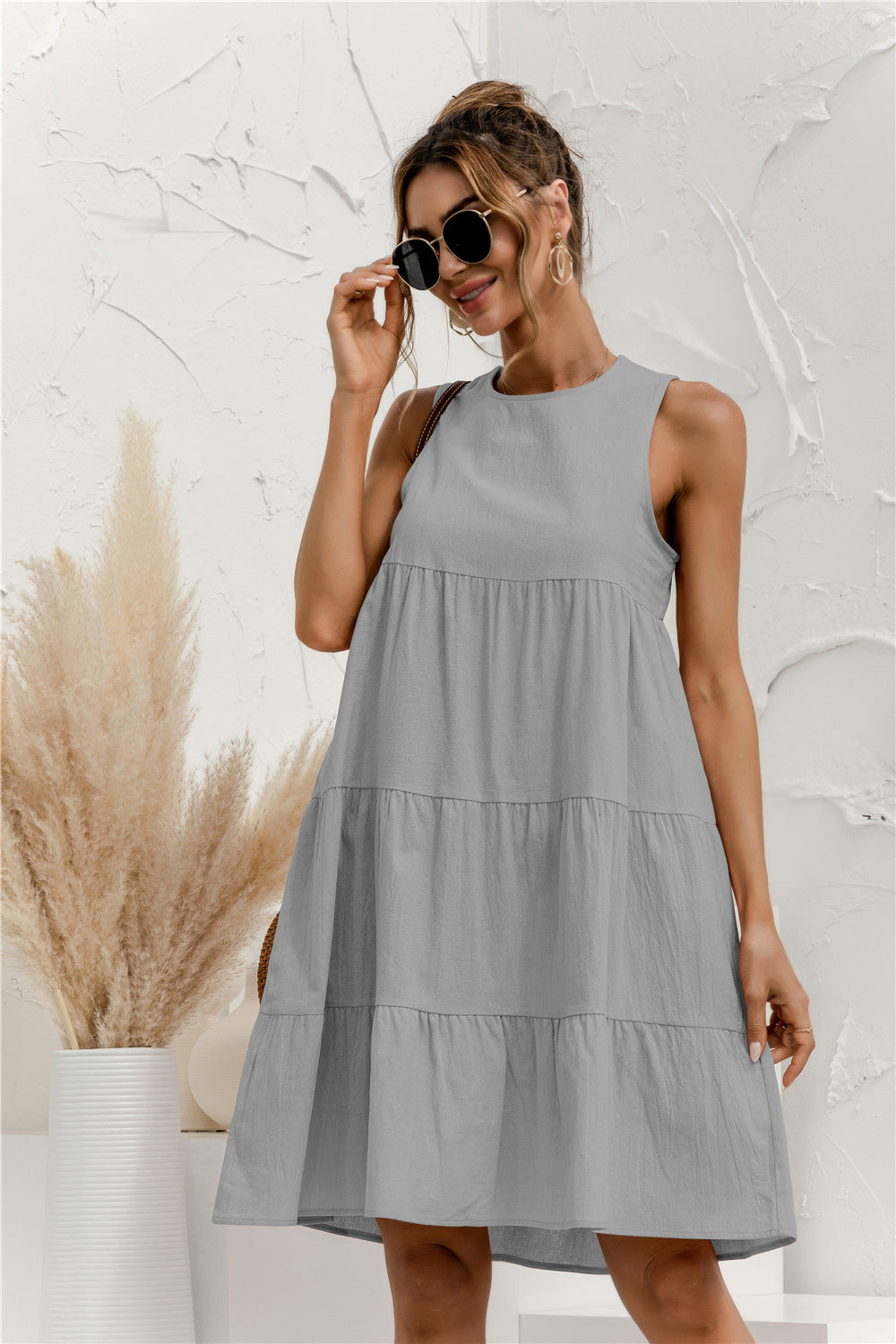 Women's Round Neck Sleeveless Stitching Loose Big Swing Vest Dress