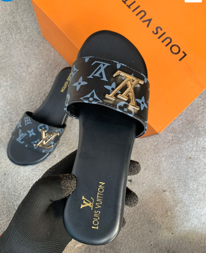 HIGH QUALITY SANDLES FOR WOMEN BY LOUIS VUITTON