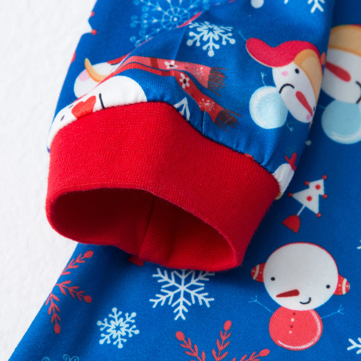 Long-sleeved Snowflake Christmas Women's Pajamas - L&M LIFE PRODUCTS