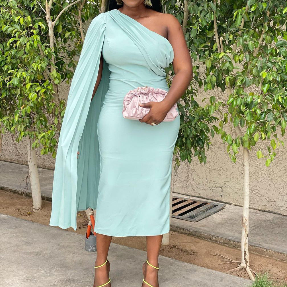 One-shoulder Temperament Evening Plus Size European And American Dress - L&M LIFE PRODUCTS